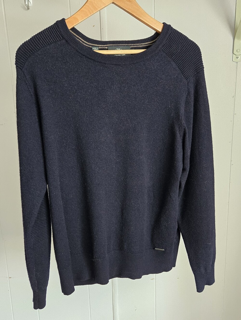 Rodd & Gunn Navy Crewneck Sweater - Classic Knit M